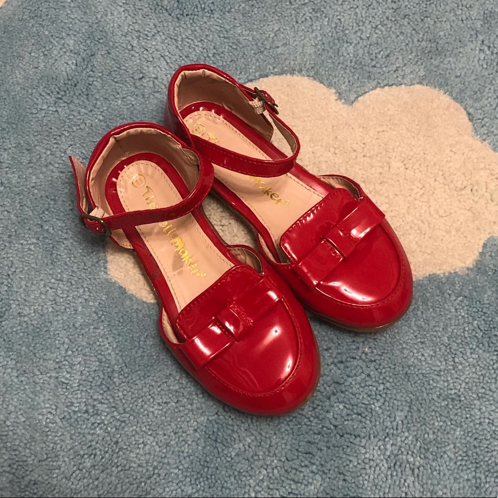 Shiny Red Maryjane Dress Shoes 👠